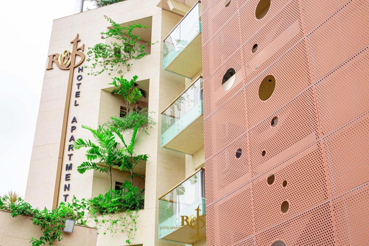 Roots Hotel Apartments Abidżan Zewnętrze zdjęcie