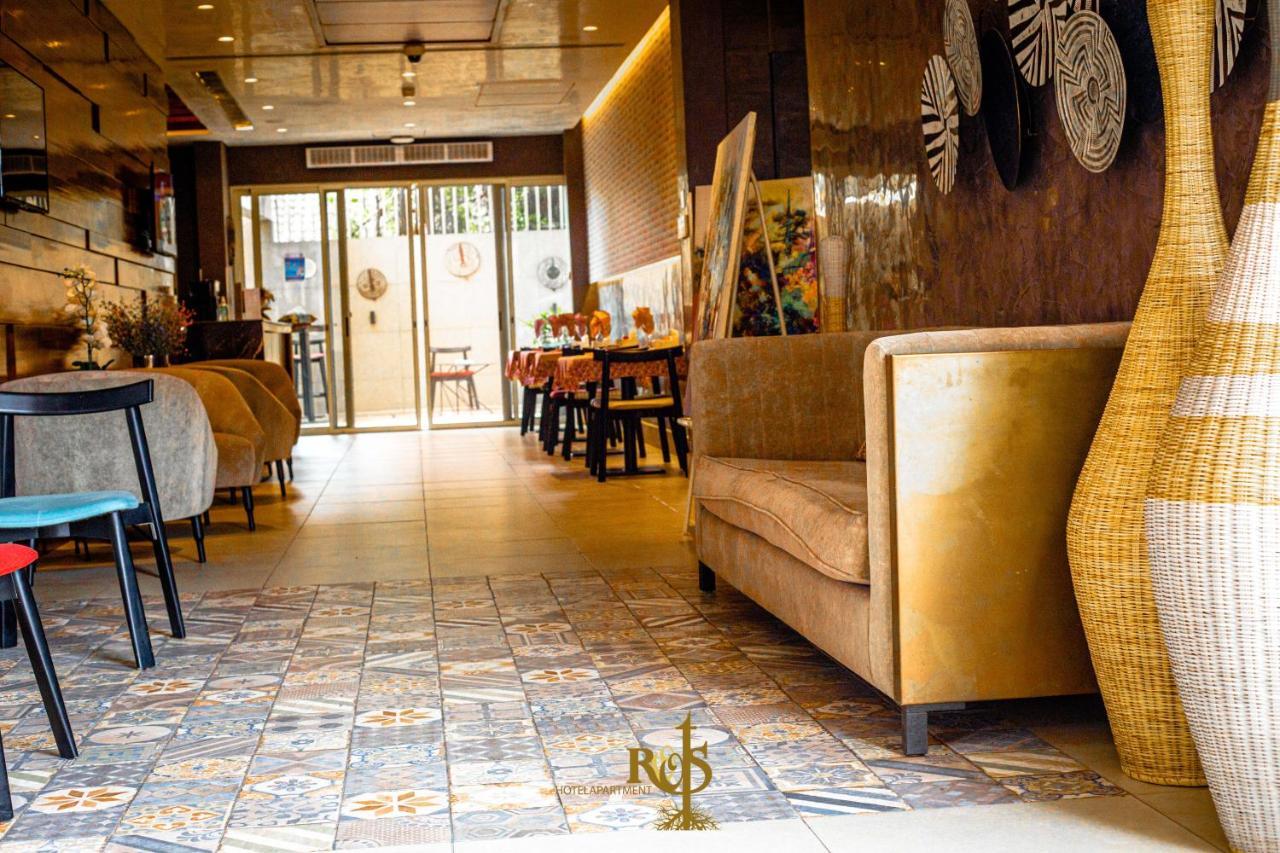 Roots Hotel Apartments Abidżan Zewnętrze zdjęcie