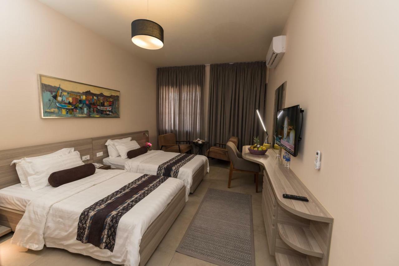 Roots Hotel Apartments Abidżan Zewnętrze zdjęcie